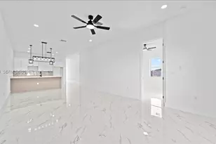 1024/1026 Diplomat Pkwy E, Cape Coral, FL 33909 - Photo 10