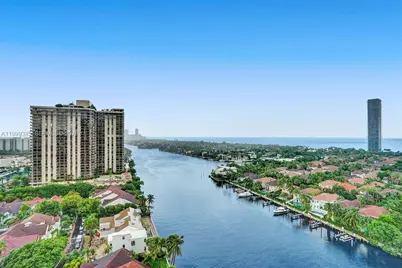 19355 Turnberry Way #24C, Aventura, FL 33180 - Photo 2