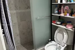 8021 N Sunrise Lakes Dr, Sunrise, FL 33322 - Photo 16