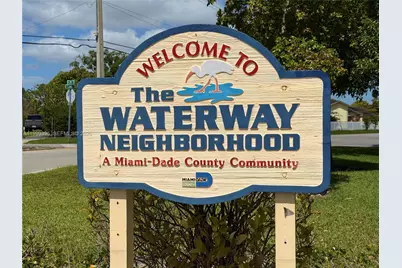 3250 SW 72 Ct, Miami, FL 33155 - Photo 2