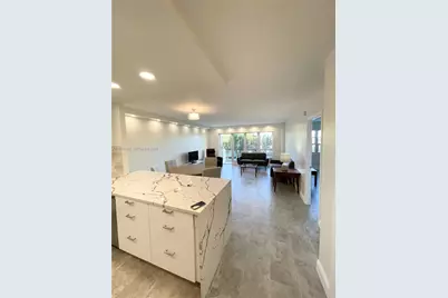 340 Sunset Dr #407, Fort Lauderdale, FL 33301 - Photo 4