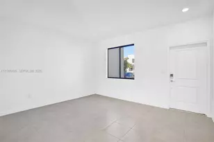 8265 NW 41st St, Doral, FL 33166 - Photo 34