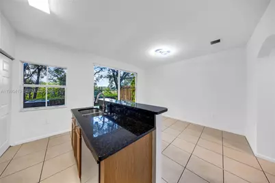 12040 SW 28th St #406-4, Miramar, FL 33025 - Photo 4