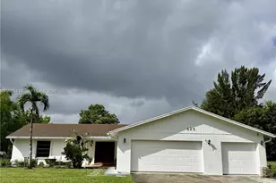 625 Whippoorwill Terrace, West Palm Beach, FL 33411 - Photo 2
