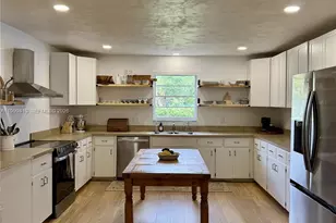 625 Whippoorwill Terrace, West Palm Beach, FL 33411 - Photo 12