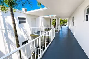 4255 N University Dr, Sunrise, FL 33351 - Photo 2