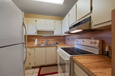 1800 NW 24th Ave #220, Miami, FL 33125 - Photo 6