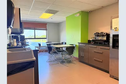 18501 Pines Blvd #360, Pembroke Pines, FL 33029 - Photo 8