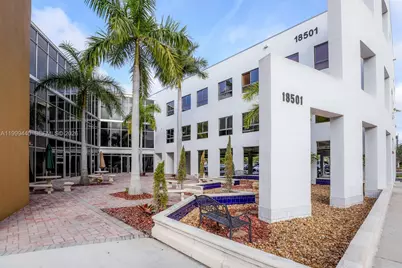 18501 Pines Blvd #369, Pembroke Pines, FL 33029 - Photo 1