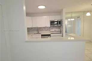 823 NE 199th St, Miami, FL 33179 - Photo 6