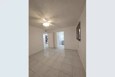 823 NE 199th St #104-12, Miami, FL 33179 - Photo 26