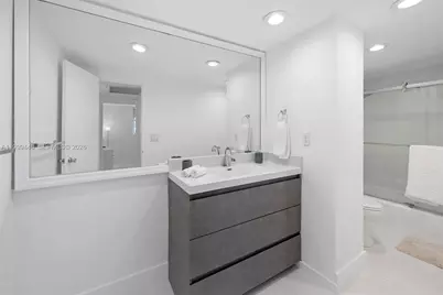 4001 S Ocean Dr #15B, Hollywood, FL 33019 - Photo 14