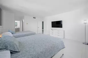 4001 S Ocean Dr, Hollywood, FL 33019 - Photo 18
