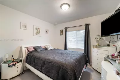 2346 NW 81st Ter, Miami, FL 33147 - Photo 16