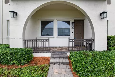 4153 Cascada Cir, Cooper City, FL 33024 - Photo 8