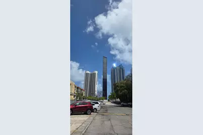 210 172nd St #127, Sunny Isles Beach, FL 33160 - Photo 4