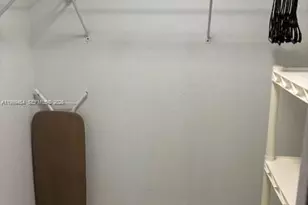 210 172nd St, Sunny Isles Beach, FL 33160 - Photo 6