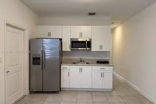 11909 SW 244th St, Homestead, FL 33032 - Photo 4