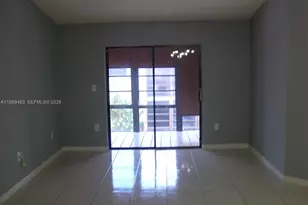 19025 NW 62nd Ave, Hialeah, FL 33015 - Photo 10