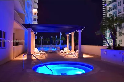 1200 Brickell Bay Dr #2017, Miami, FL 33131 - Photo 40