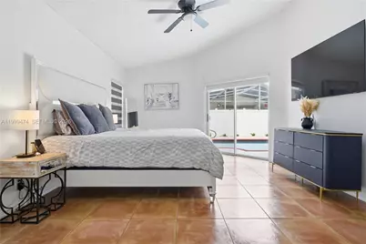 18427 NW 9th Ct, Pembroke Pines, FL 33029 - Photo 12