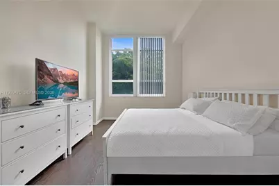 19501 W Country Club Dr #208, Aventura, FL 33180 - Photo 10