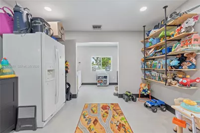 18462 SW 88th Pl, Cutler Bay, FL 33157 - Photo 26