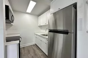 2325 Arthur St, Hollywood, FL 33020 - Photo 6