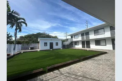 2325 Arthur St #9, Hollywood, FL 33020 - Photo 28