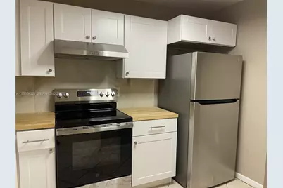 1250 Lincoln Rd #306, Miami Beach, FL 33139 - Photo 6