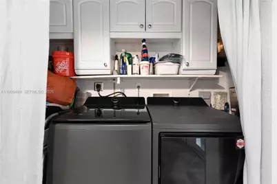 4310 SW 7th St, Miami, FL 33134 - Photo 16