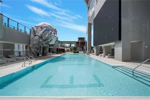 20 NE 11th St, Miami, FL 33132 - Photo 24