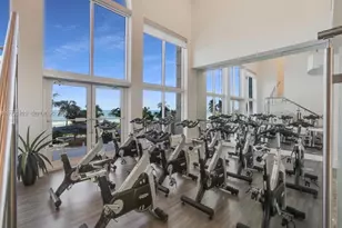 4775 Collins Ave, Miami Beach, FL 33140 - Photo 30