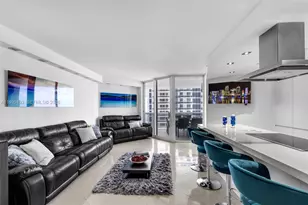 4775 Collins Ave, Miami Beach, FL 33140 - Photo 2
