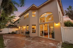 2215 Portofino Ave, Homestead, FL 33033 - Photo 2