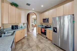 2215 Portofino Ave, Homestead, FL 33033 - Photo 14