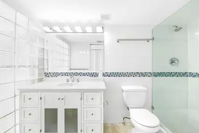 1420 Brickell Bay Dr #1401A, Miami, FL 33131 - Photo 30