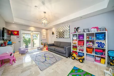1413 Sunset Harbour Dr #209, Miami Beach, FL 33139 - Photo 14