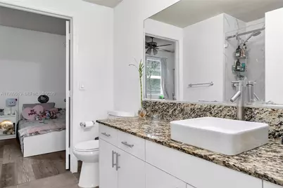 1492 Veracruz Ln #4-4, Weston, FL 33327 - Photo 24