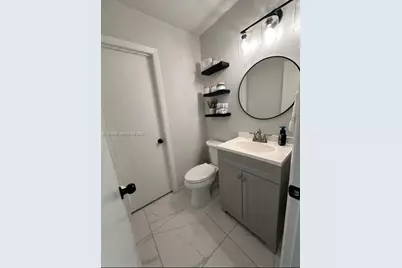 1751 NW 92nd Ave, Pembroke Pines, FL 33024 - Photo 16