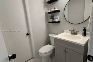 1751 NW 92nd Ave, Pembroke Pines, FL 33024 - Photo 16