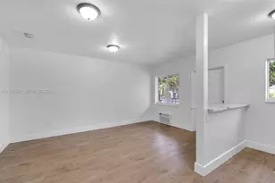 5549 NE Miami Ct, Miami, FL 33137 - Photo 4