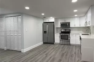 4725 SW 62nd Ave, Davie, FL 33314 - Photo 2