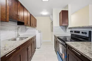 7604 SW Sw 10th Ct, North Lauderdale, FL 33068 - Photo 2