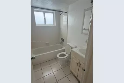 201 SE 6th Ave #7, Pompano Beach, FL 33060 - Photo 8