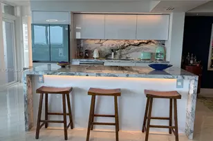 6301 Collins Ave, Miami Beach, FL 33141 - Photo 4