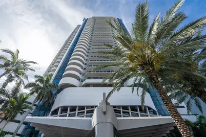 [Address not provided], Miami Beach, FL 33141 - Photo 2