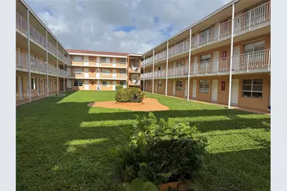 3881 W Flagler St #319, Miami, FL 33134 - Photo 6