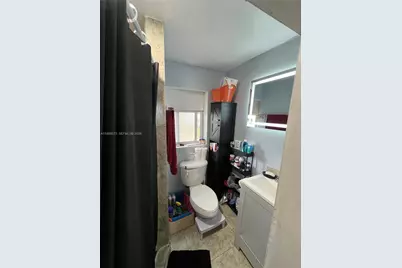 515 Golf Course Blvd, Opa Locka, FL 33054 - Photo 6