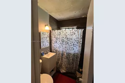 515 Golf Course Blvd, Opa Locka, FL 33054 - Photo 10